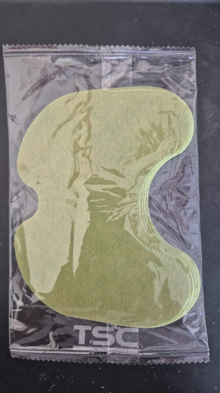 Natural Moxa Knee Relief Patches – Deep Heat Therapy for Lasting Comfort